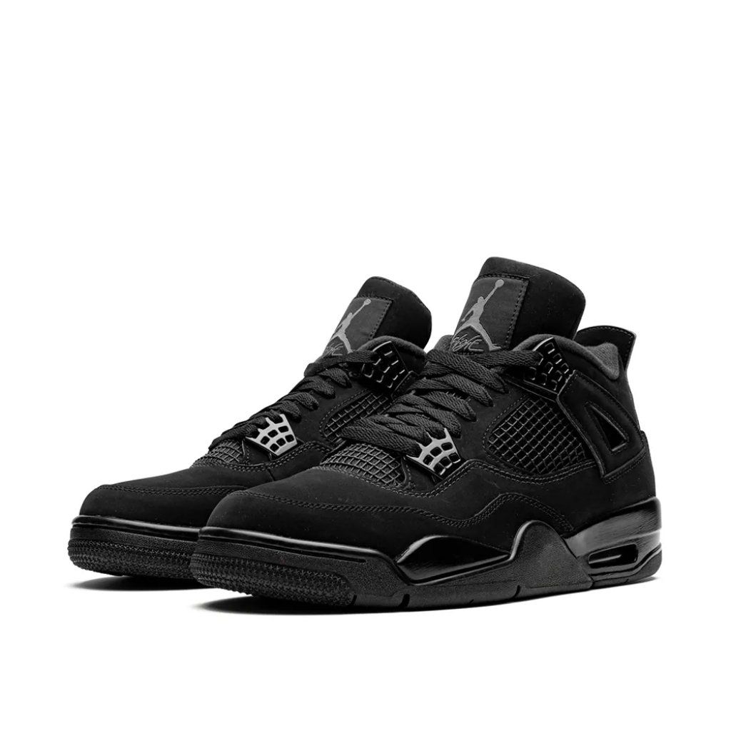 Nike -  Air Jordan 4 Retro — Black Cat